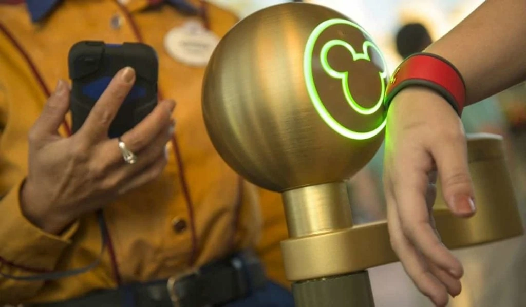 Hoe werken de Walt Disney World MagicBands?