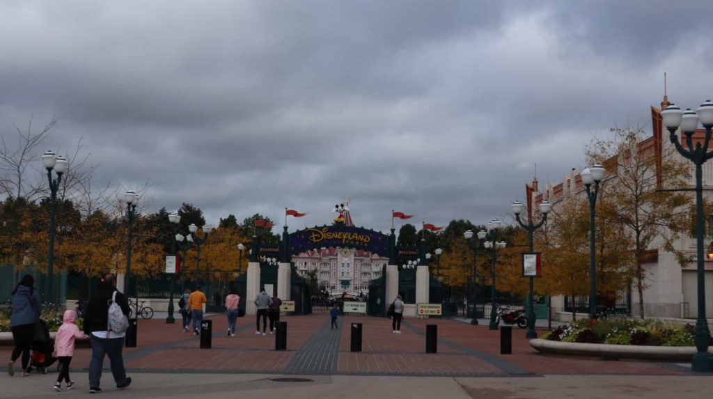 Extra Magic Time at Disneyland Paris: 6 things you need to know!