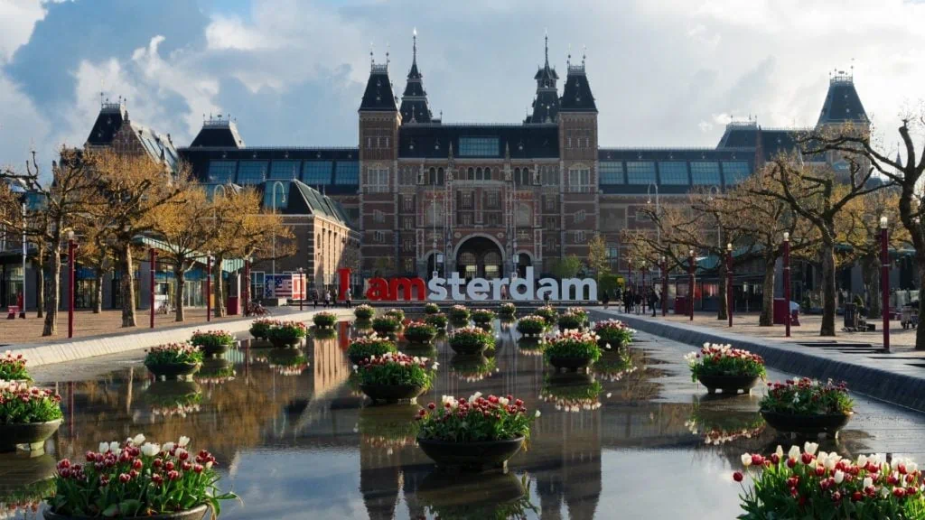 Dagje weg in Amsterdam: de 10 leukste uitjes, bezienswaardigheden en activiteiten!