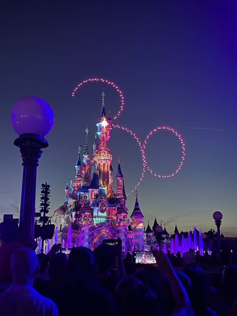 Disney D-Light: avondshow in Disneyland Paris met drones!